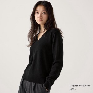 Uniqlo Cashmere V Neck Women Jumper Black US | HMYI-51690