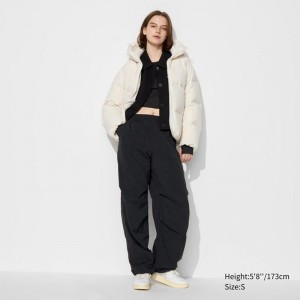 Uniqlo HEATTECH Parachute (Long) Women Trousers Black US | XUJO-14726