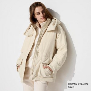 Uniqlo Hybrid Down Women Coats Natural US | CAHN-43169