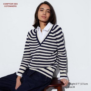 Uniqlo Linen V Neck Women Jumper Navy US | RGEB-75041