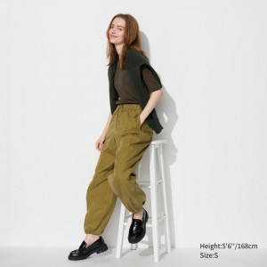 Uniqlo Parachute Women Trousers Mustard US | BDKR-02643