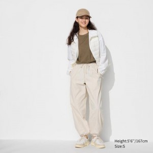 Uniqlo Parachute Women Trousers Natural US | BZDC-06327