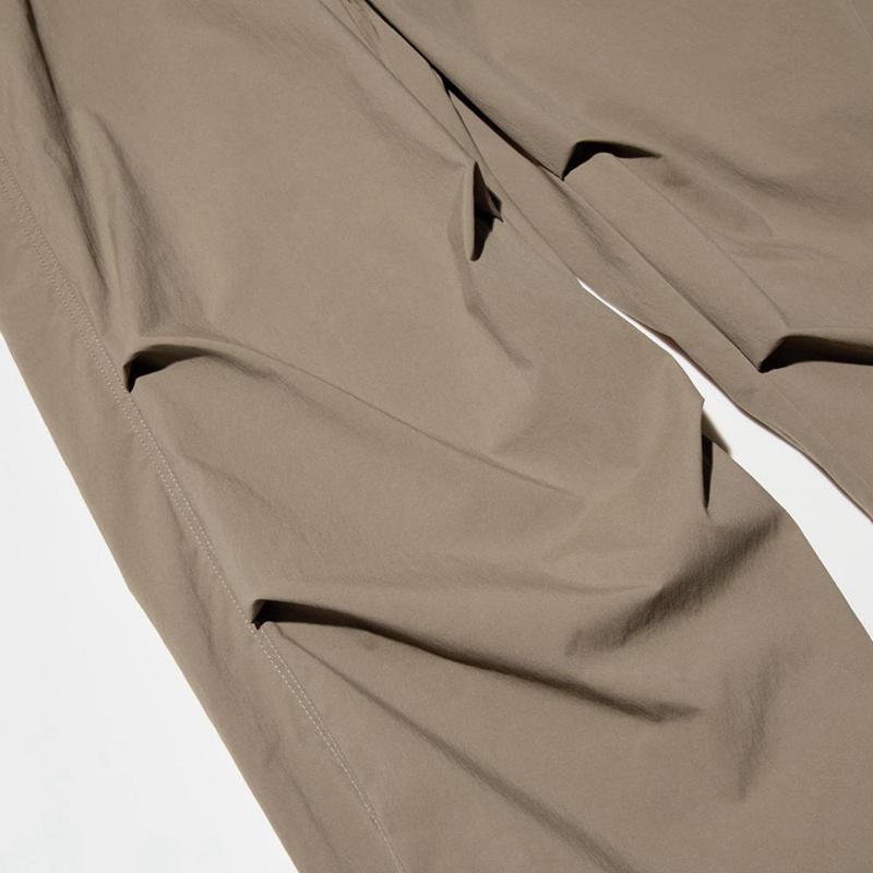 Uniqlo HEATTECH Parachute (Long) Women Trousers Dark Brown  US |  QENF-46207