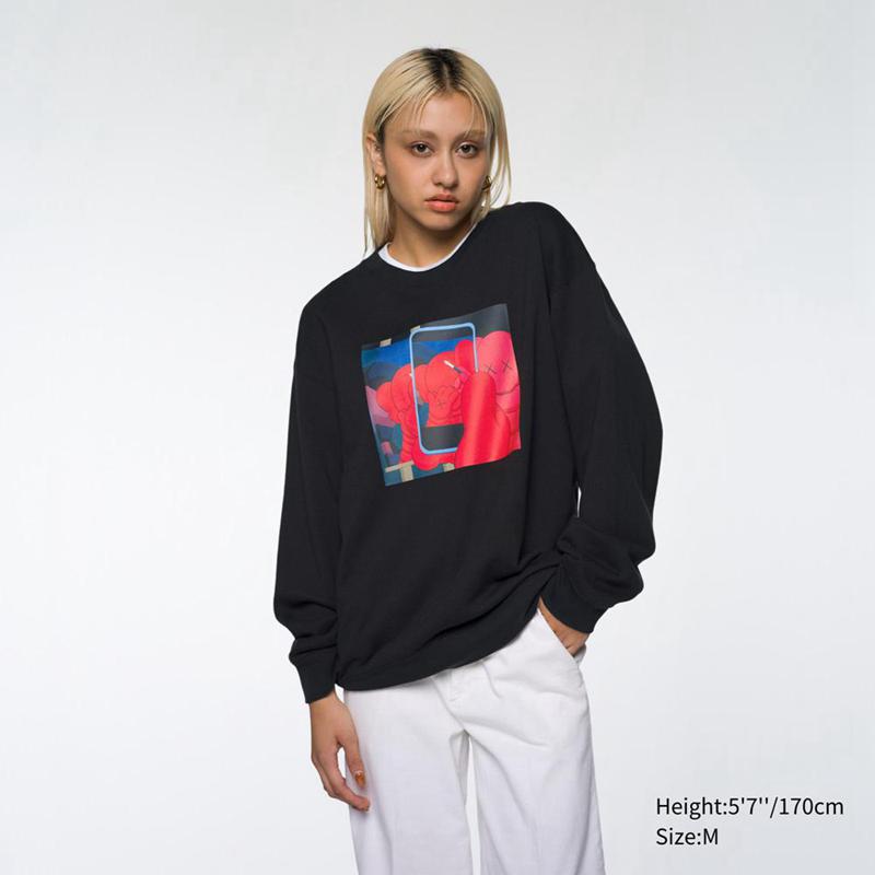 Uniqlo KAWS + Warhol UT Graphic Women Sweatshirts Black  US |  FWMS-27069