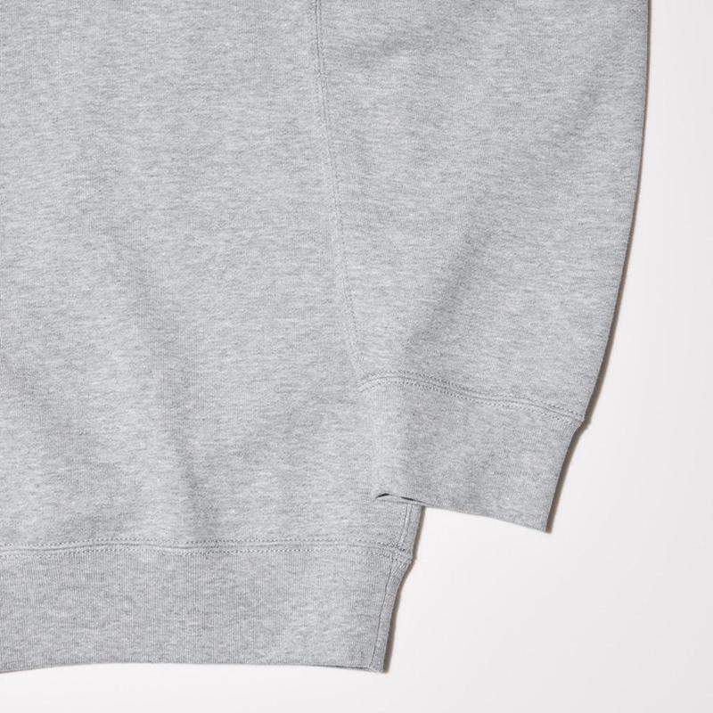 Uniqlo Louvre Archive UT Graphic Men Sweatshirt Grey  US |  LVKH-82061