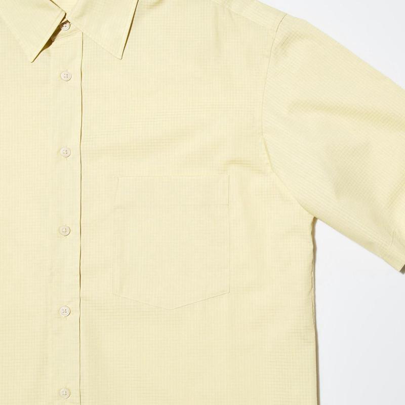 Uniqlo Oversized Half Sleeve Men Shirts Yellow  US |  CGDR-43190