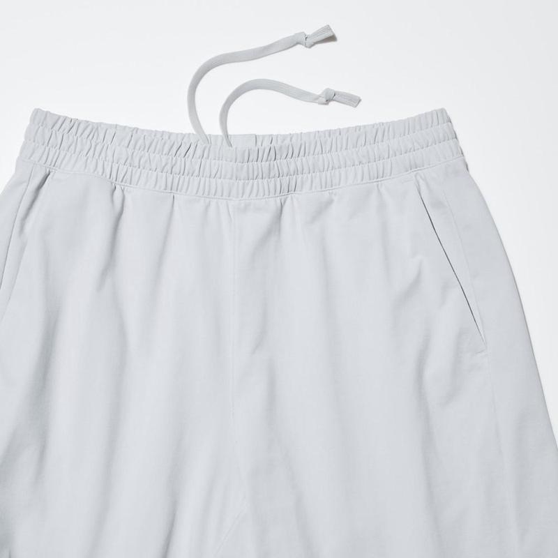 Uniqlo Ultra Stretch DRY-EX Men Shorts Beige  US |  OUWH-82705